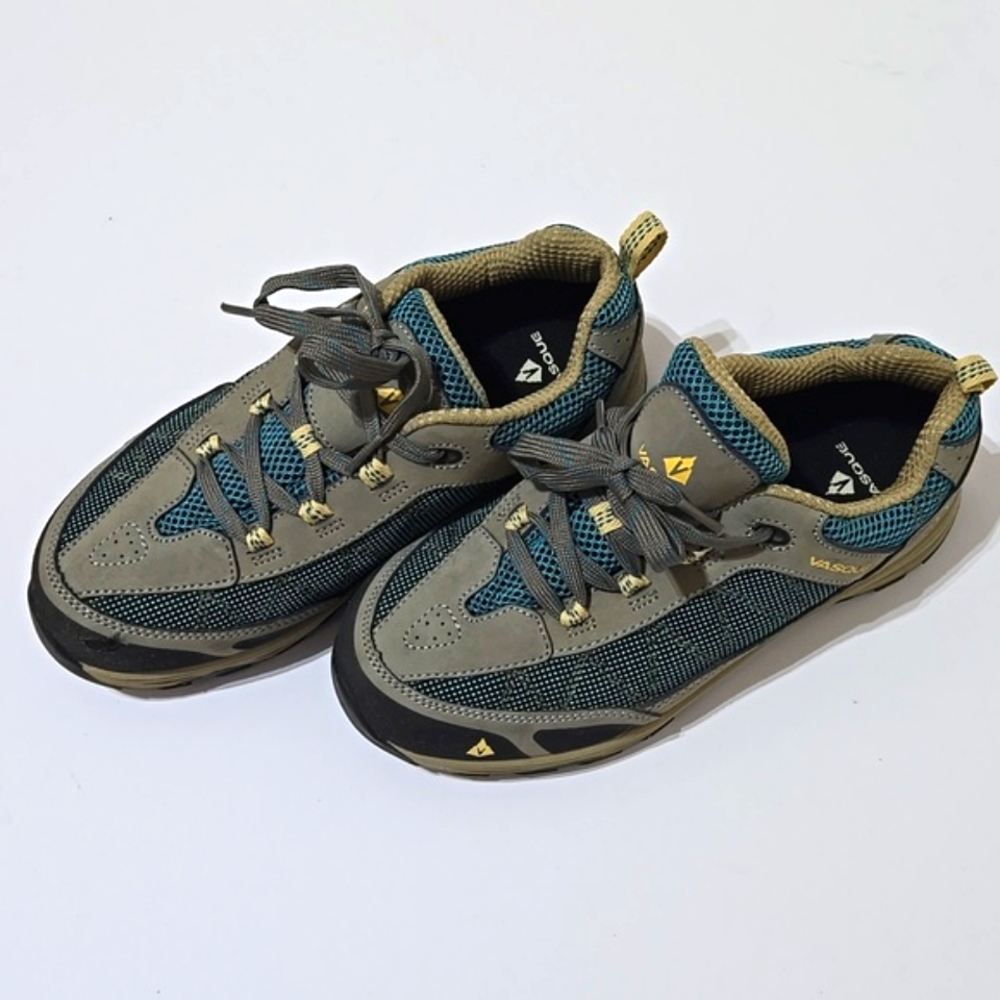 Vasque Women's Monolith UltraDry Hiking Shoes